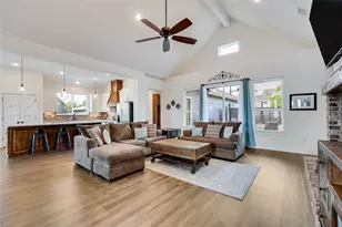 325 Charli Cir, Liberty Hill, TX 78642 - Photo 4