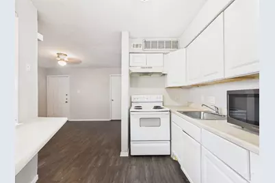 1840 Burton Drive #141, Austin, TX 78741 - Photo 10