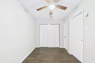 1840 Burton Dr, Austin, TX 78741 - Photo 16