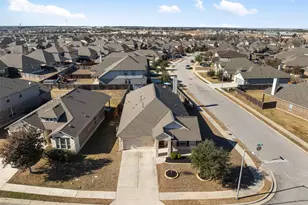 605 Palmilla St, Leander, TX 78641 - Photo 32