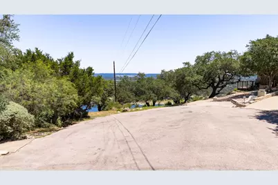 506 Ronay Drive N, Briarcliff, TX 78669 - Photo 6