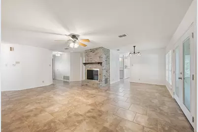4007 Meadowlark Avenue, San Antonio, TX 78210 - Photo 4