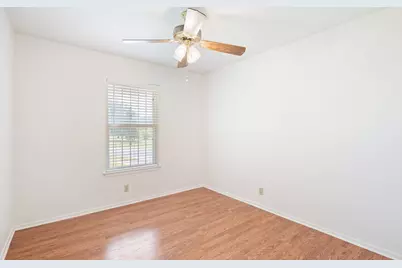 4007 Meadowlark Avenue, San Antonio, TX 78210 - Photo 18