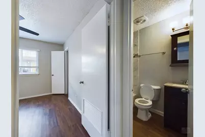 2401 Manor Road #125, Austin, TX 78722 - Photo 6