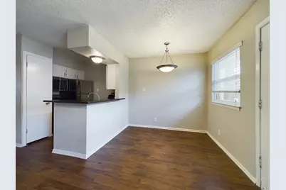 2401 Manor Road #125, Austin, TX 78722 - Photo 2