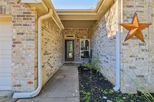 1014 Rocky Creek Dr, Pflugerville, TX 78660 - Photo 4