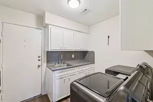 1014 Rocky Creek Dr, Pflugerville, TX 78660 - Photo 32