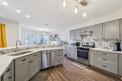 1014 Rocky Creek Drive, Pflugerville, TX 78660 - Photo 16