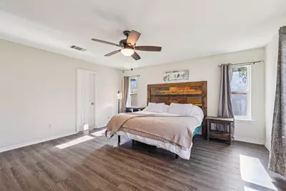 1014 Rocky Creek Drive, Pflugerville, TX 78660 - Photo 18