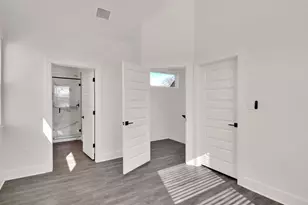 1106 Begonia Terrace, Austin, TX 78741 - Photo 22