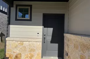 221 Groveland Dr, Liberty Hill, TX 78642 - Photo 2