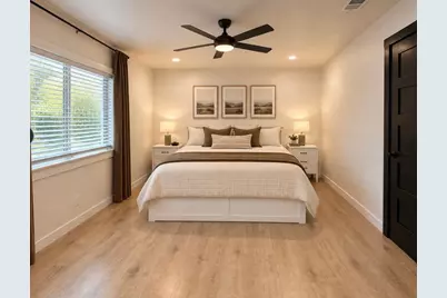9501 Bldg One Meadowheath Drive, Austin, TX 78729 - Photo 4