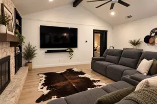 9501 Bldg One Meadowheath Dr, Austin, TX 78729 - Photo 10
