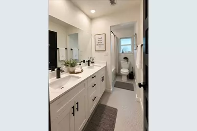 9501 Bldg One Meadowheath Drive, Austin, TX 78729 - Photo 14