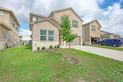 110 Babblebrook Way, Hutto, TX 78634 - Photo 2