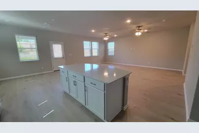 184 Jackman Drive, Buda, TX 78610 - Photo 6