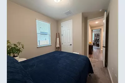 549 Raleigh Drive, Georgetown, TX 78633 - Photo 8