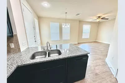 2216 Creekside Lane #C, Georgetown, TX 78626 - Photo 6