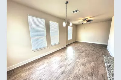 2216 Creekside Lane #C, Georgetown, TX 78626 - Photo 12