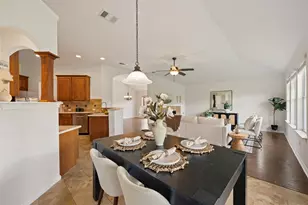 912 Abbeyglen Castle Dr, Pflugerville, TX 78660 - Photo 6