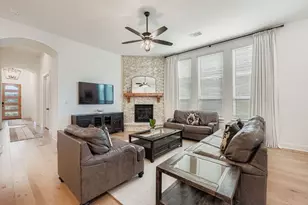 210 Bald Eagle Ln, Kyle, TX 78640 - Photo 8