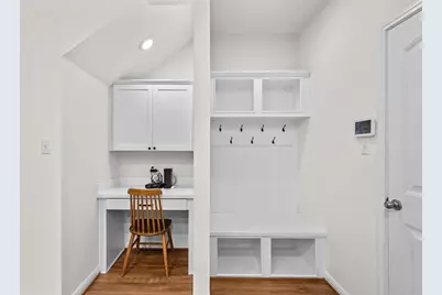 221 Diamond Point Drive, Dripping Springs, TX 78620 - Photo 10