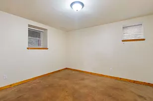 900 Olive St, Austin, TX 78702 - Photo 18