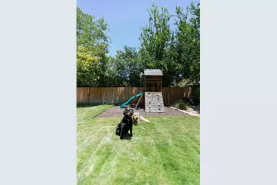 7703 Keswick Drive, Austin, TX 78745 - Photo 20