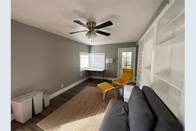 404 W 51st Street #B, Austin, TX 78751 - Photo 4
