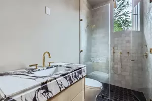 1104 Maufrais St, Austin, TX 78703 - Photo 18