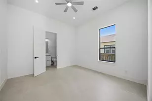513 Archer St, Houston, TX 77009 - Photo 12