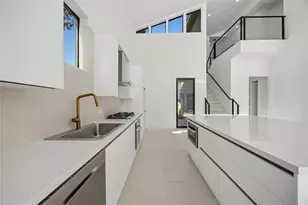 513 Archer St, Houston, TX 77009 - Photo 8