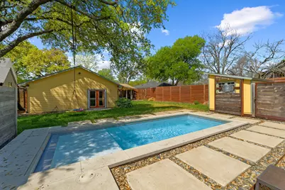 7501 Grover Avenue, Austin, TX 78757 - Photo 2
