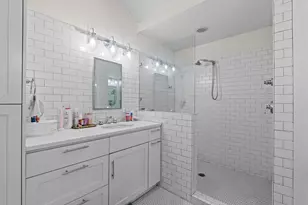 7501 Grover Ave, Austin, TX 78757 - Photo 16