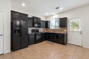 1001 Zodiac Ln, Round Rock, TX 78665 - Photo 10