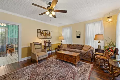 807 Cecelia Street, Taylor, TX 76574 - Photo 8