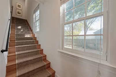 1016 E 43rd Street, Austin, TX 78751 - Photo 18