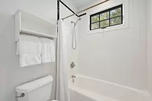 1016 E 43rd St, Austin, TX 78751 - Photo 22