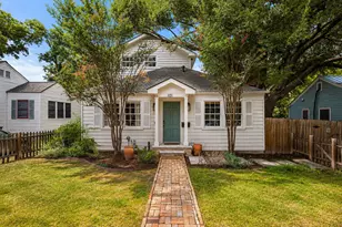 1016 E 43rd St, Austin, TX 78751 - Photo 1