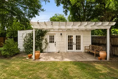1016 E 43rd Street, Austin, TX 78751 - Photo 6