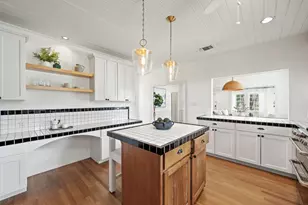 1016 E 43rd St, Austin, TX 78751 - Photo 4