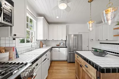 1016 E 43rd Street, Austin, TX 78751 - Photo 16