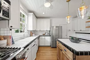 1016 E 43rd St, Austin, TX 78751 - Photo 16