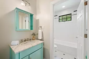 1016 E 43rd St, Austin, TX 78751 - Photo 20