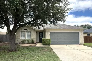 610 Riverway Ln, Leander, TX 78641 - Photo 1