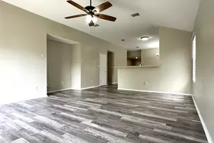 610 Riverway Ln, Leander, TX 78641 - Photo 8