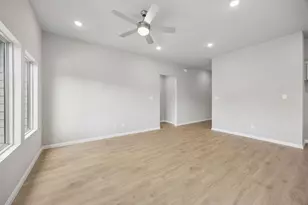 103 Melrose St, Hutto, TX 78634 - Photo 14