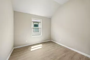 103 Melrose St, Hutto, TX 78634 - Photo 24