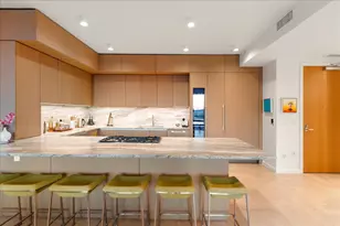 313 W 17th St, Austin, TX 78701 - Photo 10