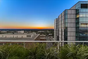313 W 17th St, Austin, TX 78701 - Photo 18